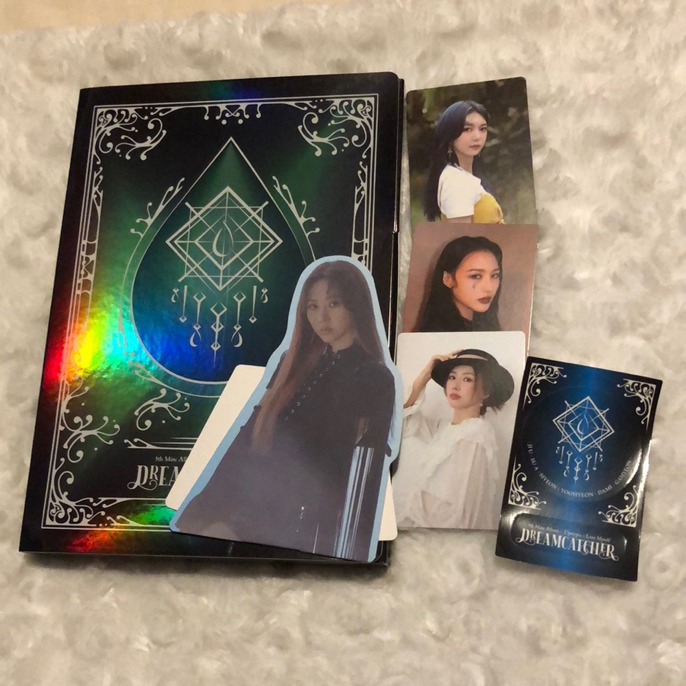 Dreamcatcher Dystopia Lose Myself Green Version 3 Photocards Kpop Album Standee